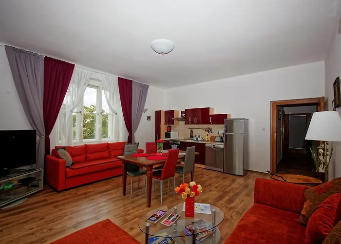 Spacious Prague View Apartment