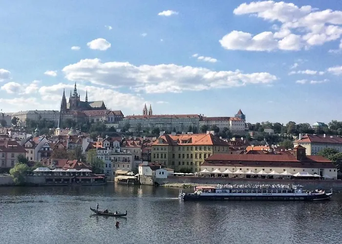 Spacious Prague View Apartment